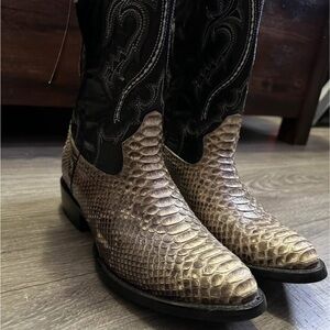 Men's Western Snakeskin Boots